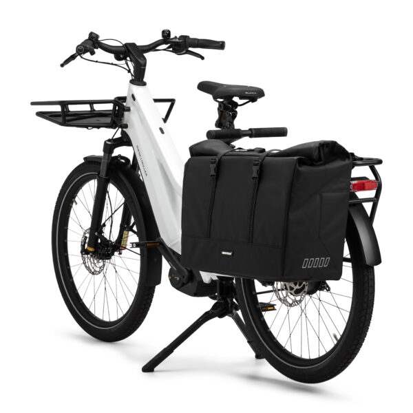 URBAN PROOF Recycelte Fahrradtasche mit langem Schwanz 60L – Bild 7