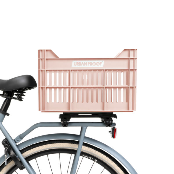 URBAN PROOF Recycled Bike Crate 30L CLICK - Hot pink - Image 11